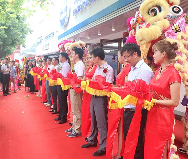 拜博口腔白云院区开业庆典